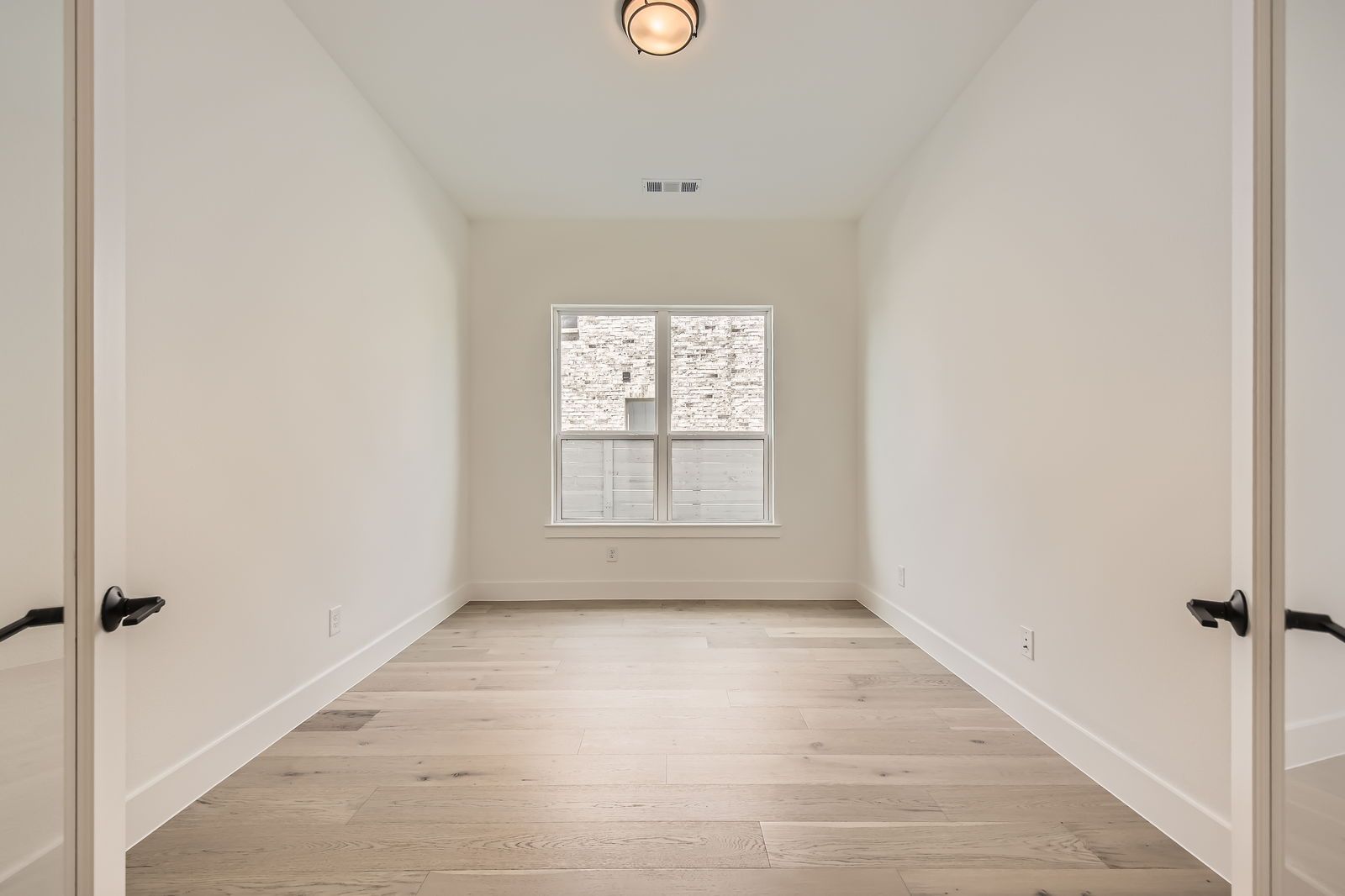 Plan 1561 Representative Photo - Home Office