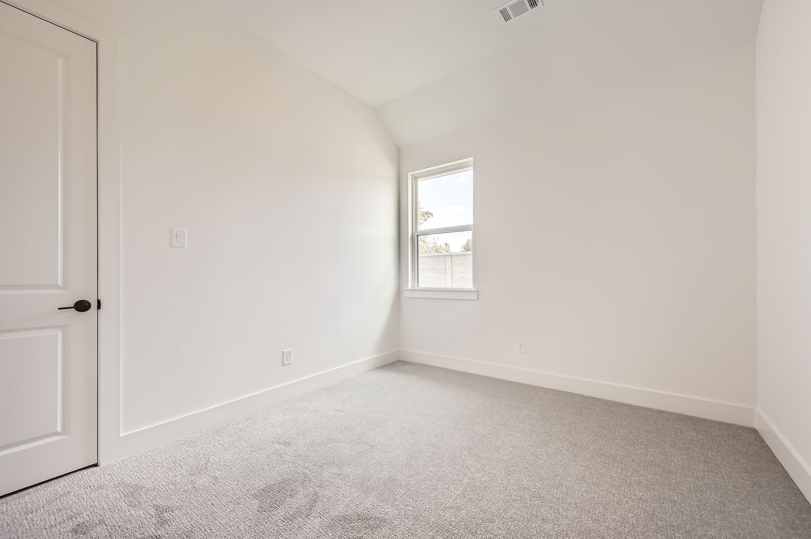 Plan 1561 Representative Photo - Bedroom