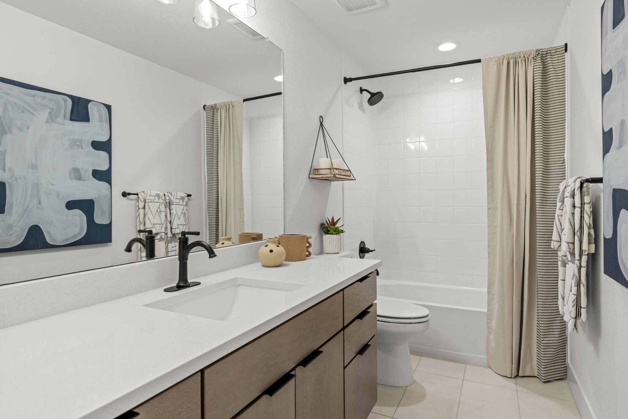 RainDance 60s Plan C417 Secondary Bathroom by American Legend Homes