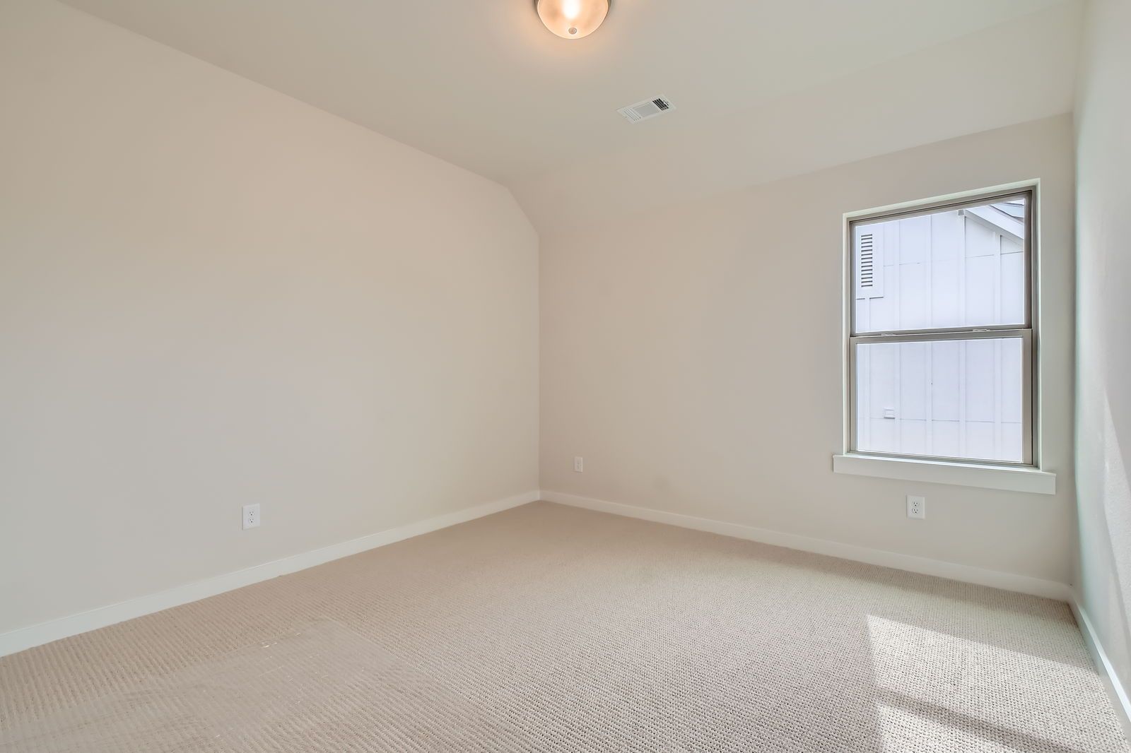 Plan 1564 Representative Photo - Bedroom