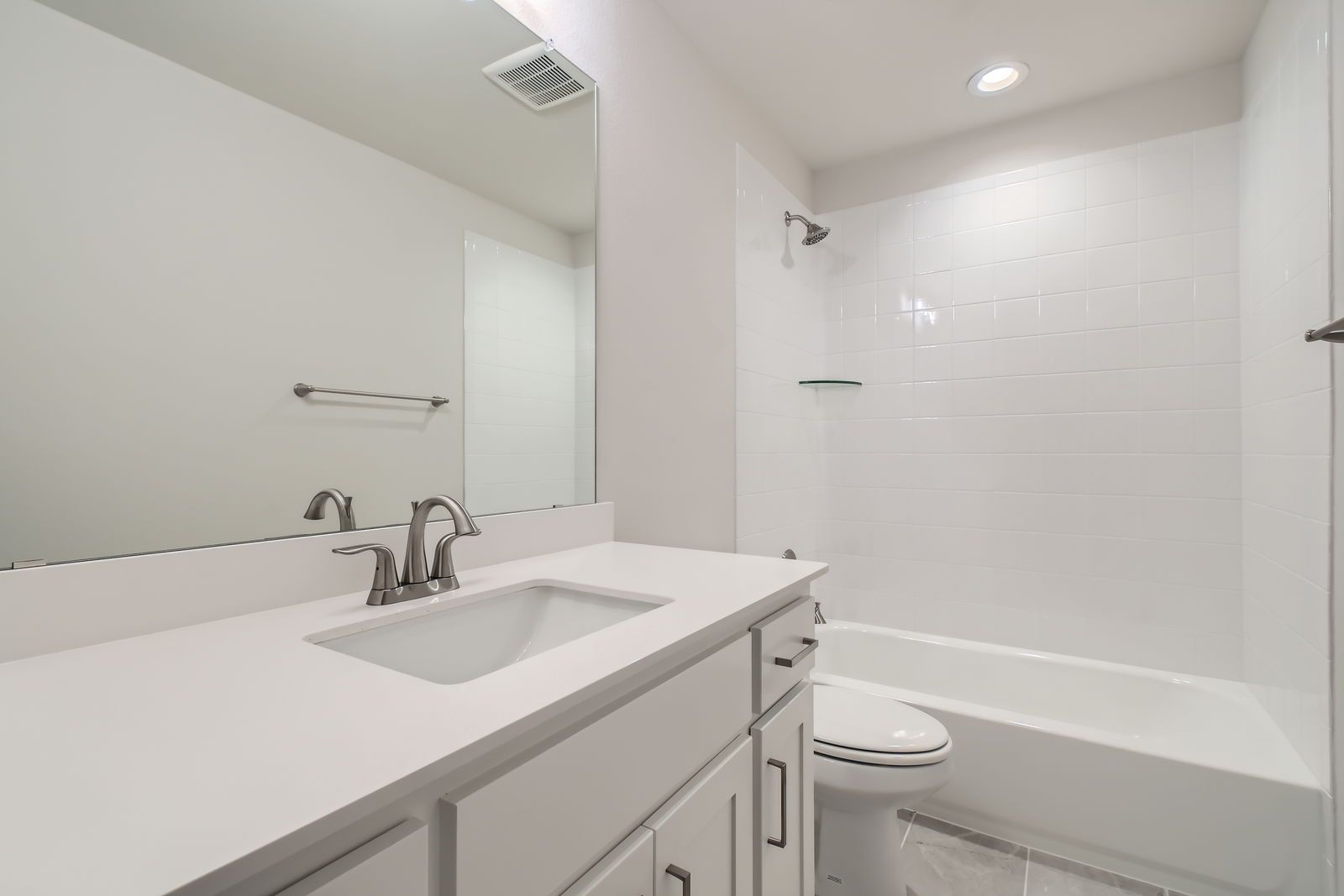 Plan 1564 Representative Photo - Bathroom