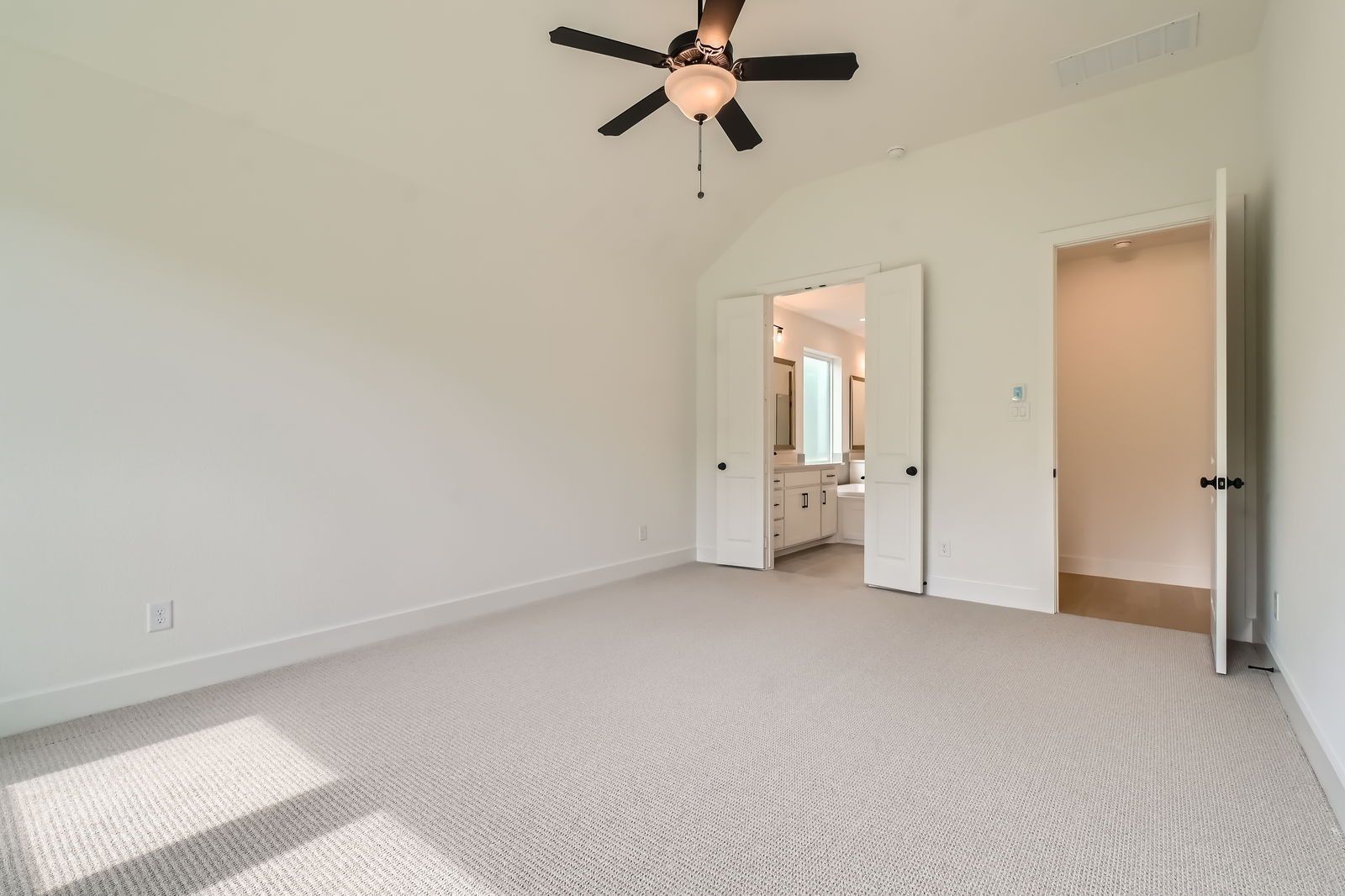 Plan 1560 Representative Photo - Main Bedroom