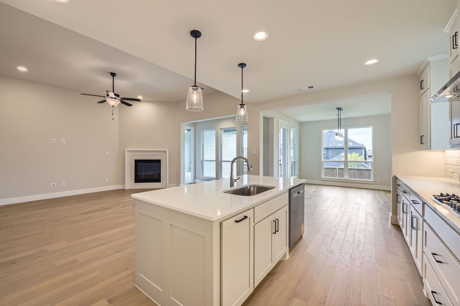 Plan 1535 Representative Photo - Living/Kitchen/Dining