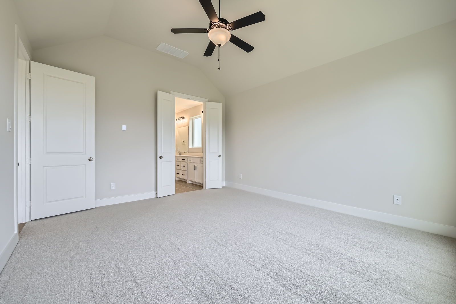 Plan 1535 Representative Photo - Main Bedroom