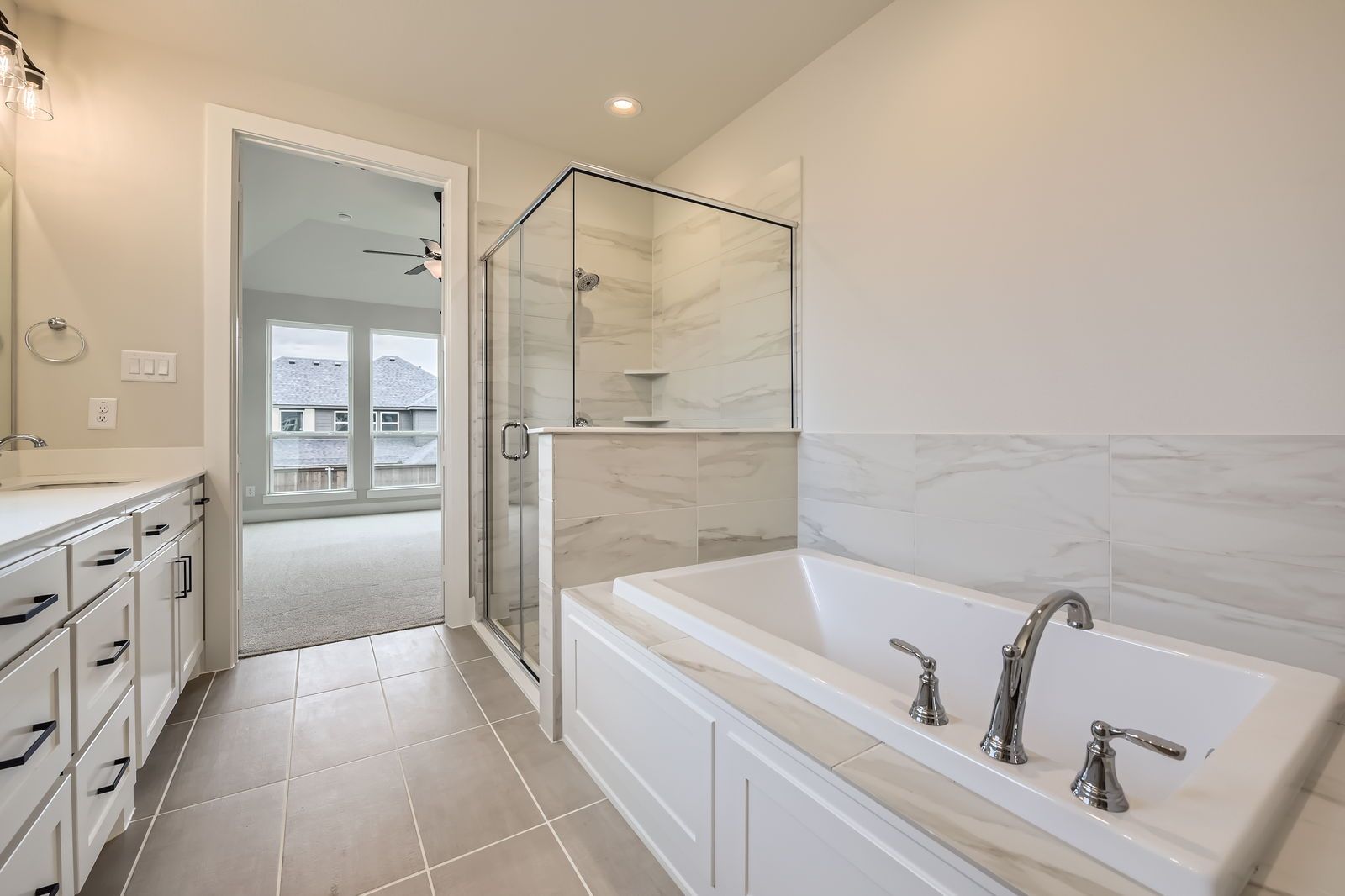 Plan 1535 Representative Photo - Main Bathroom