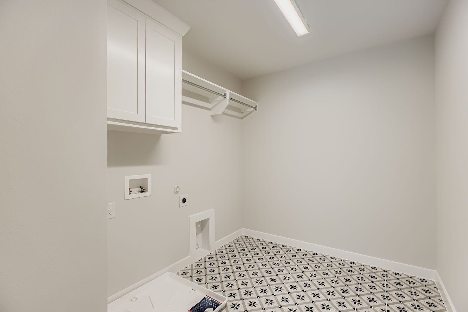 3520 Chivalry Lane - Laundry Room