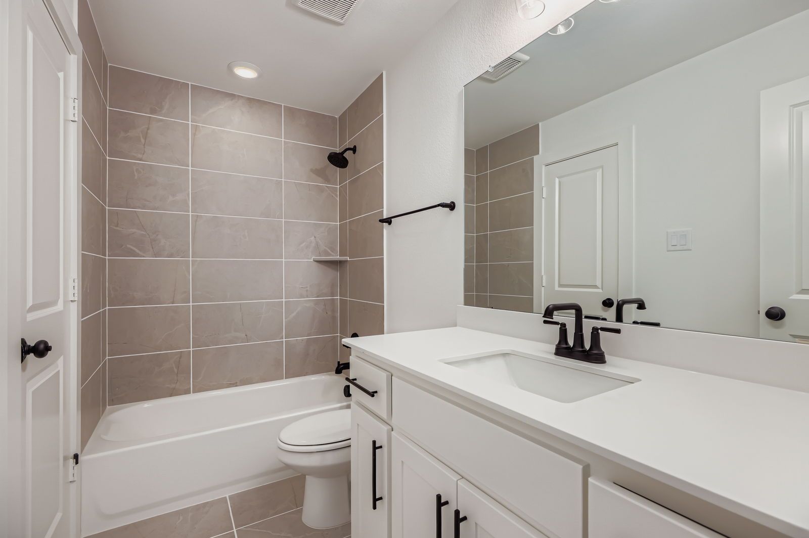 Plan 1136 Representative Image - Bathroom