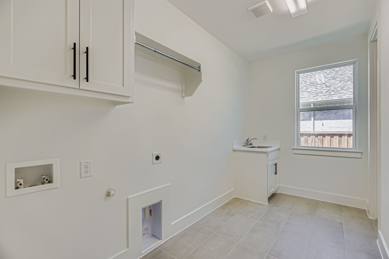 Plan 1136 Representative Image - Laundry Room