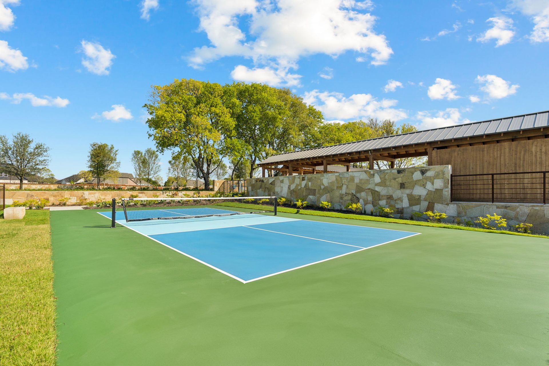 Hillstead community amenity - Courts