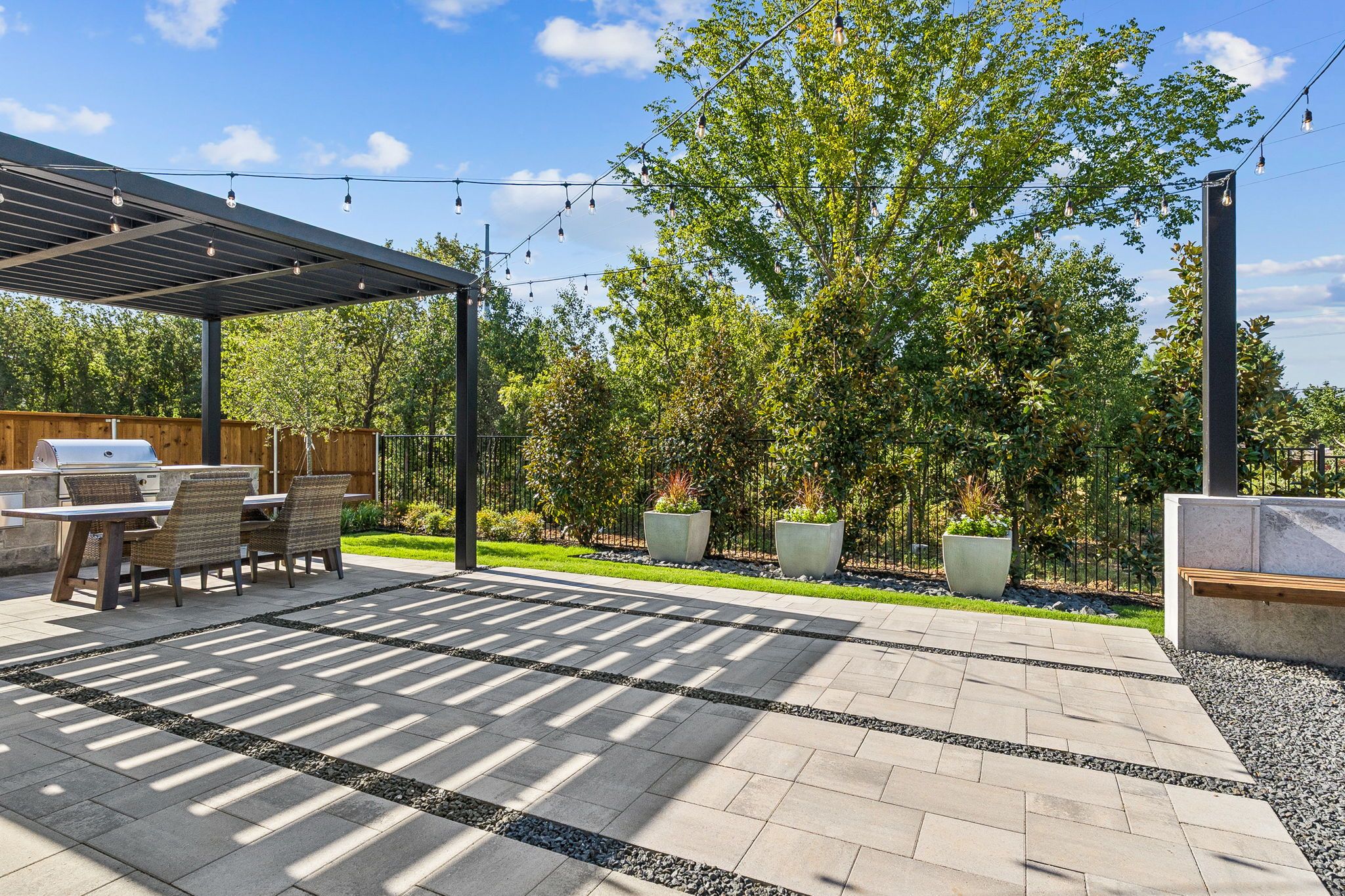 Plan 1640 Outdoor Living - Bella Casa Model Photo