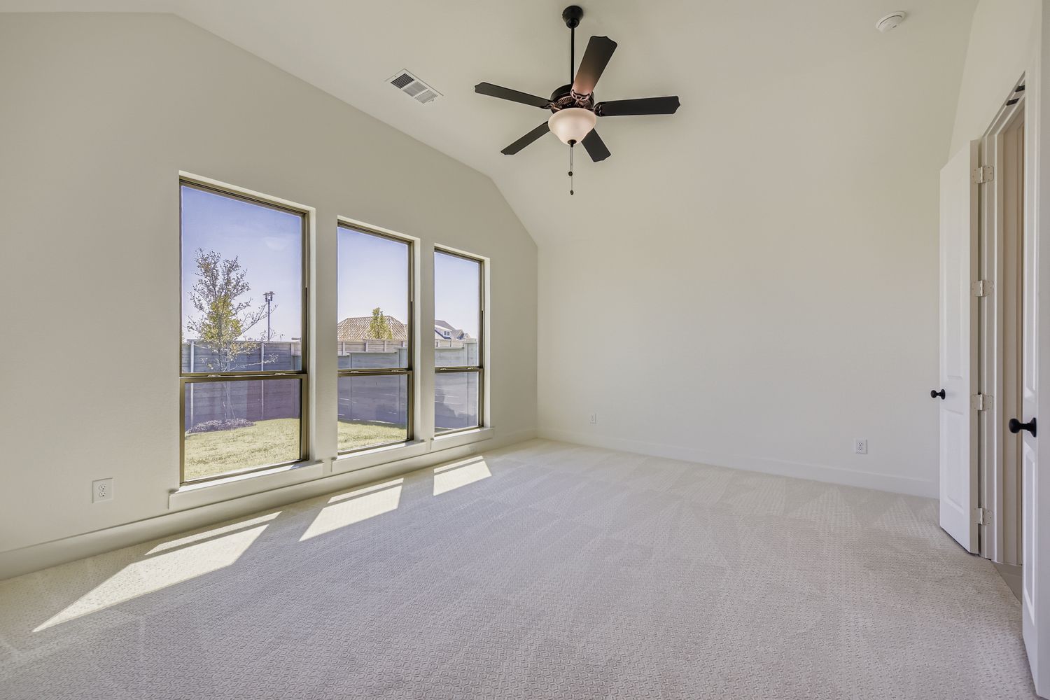 Plan 1562 Representative Photo - Main Bedroom