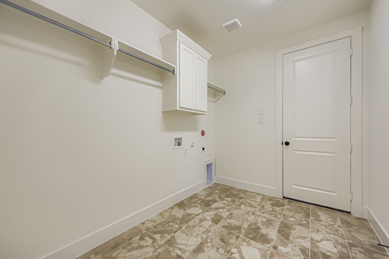 Plan 1562 Representative Photo - Laundry Room