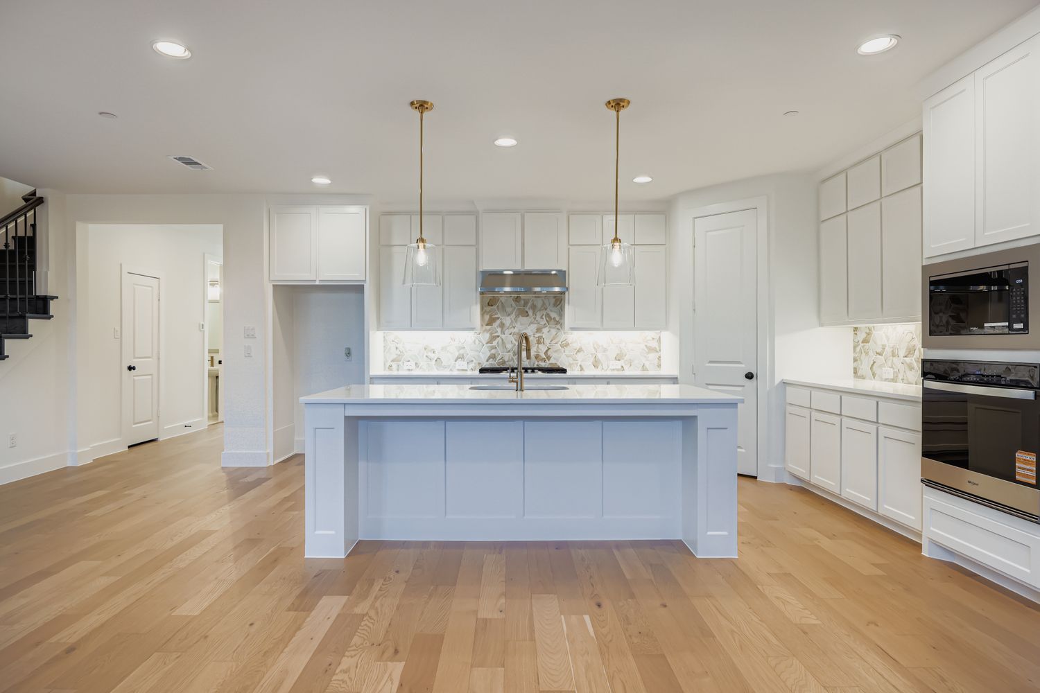 620 Sir Christopher Street - Kitchen