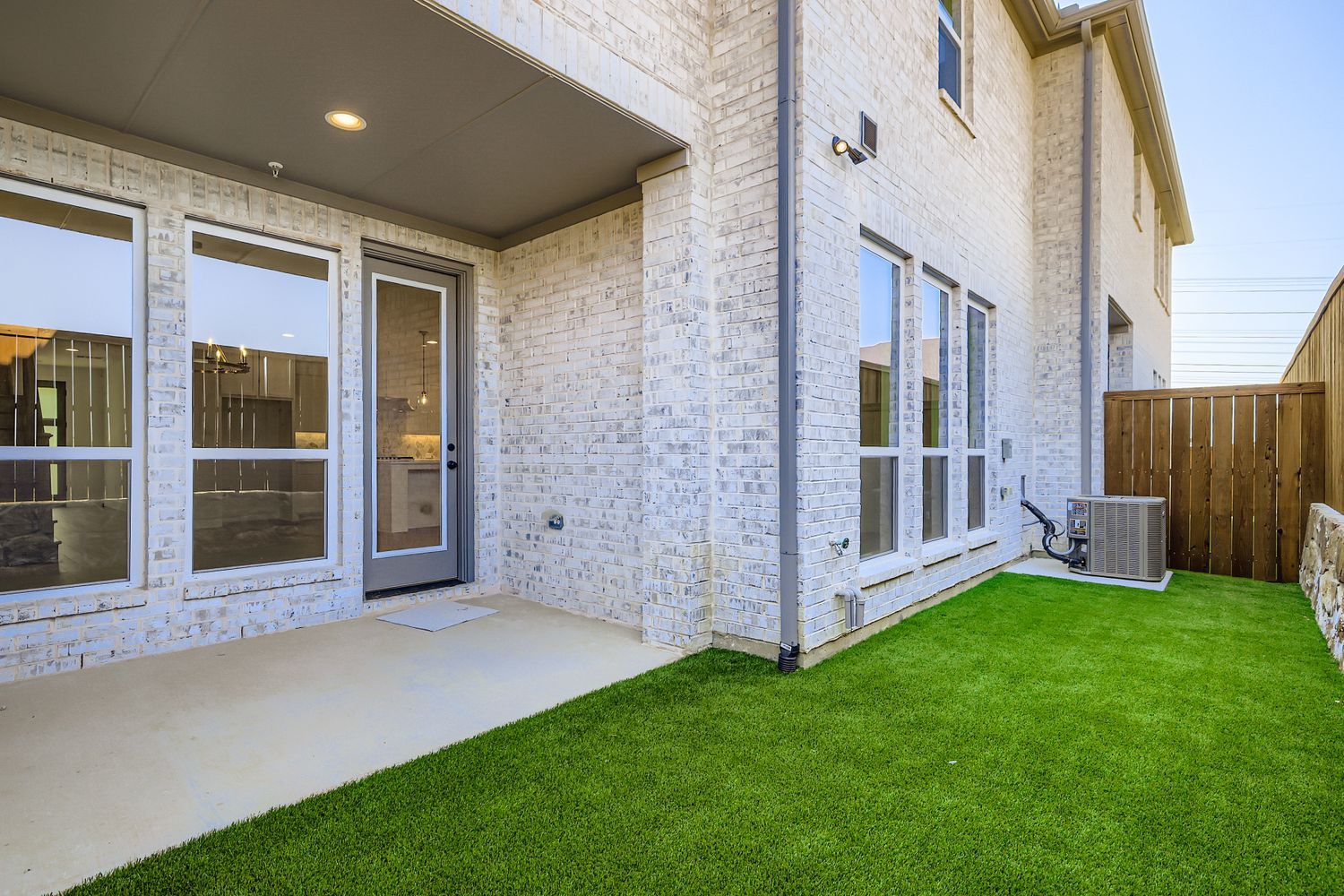 620 Sir Christopher Street - Back Patio
