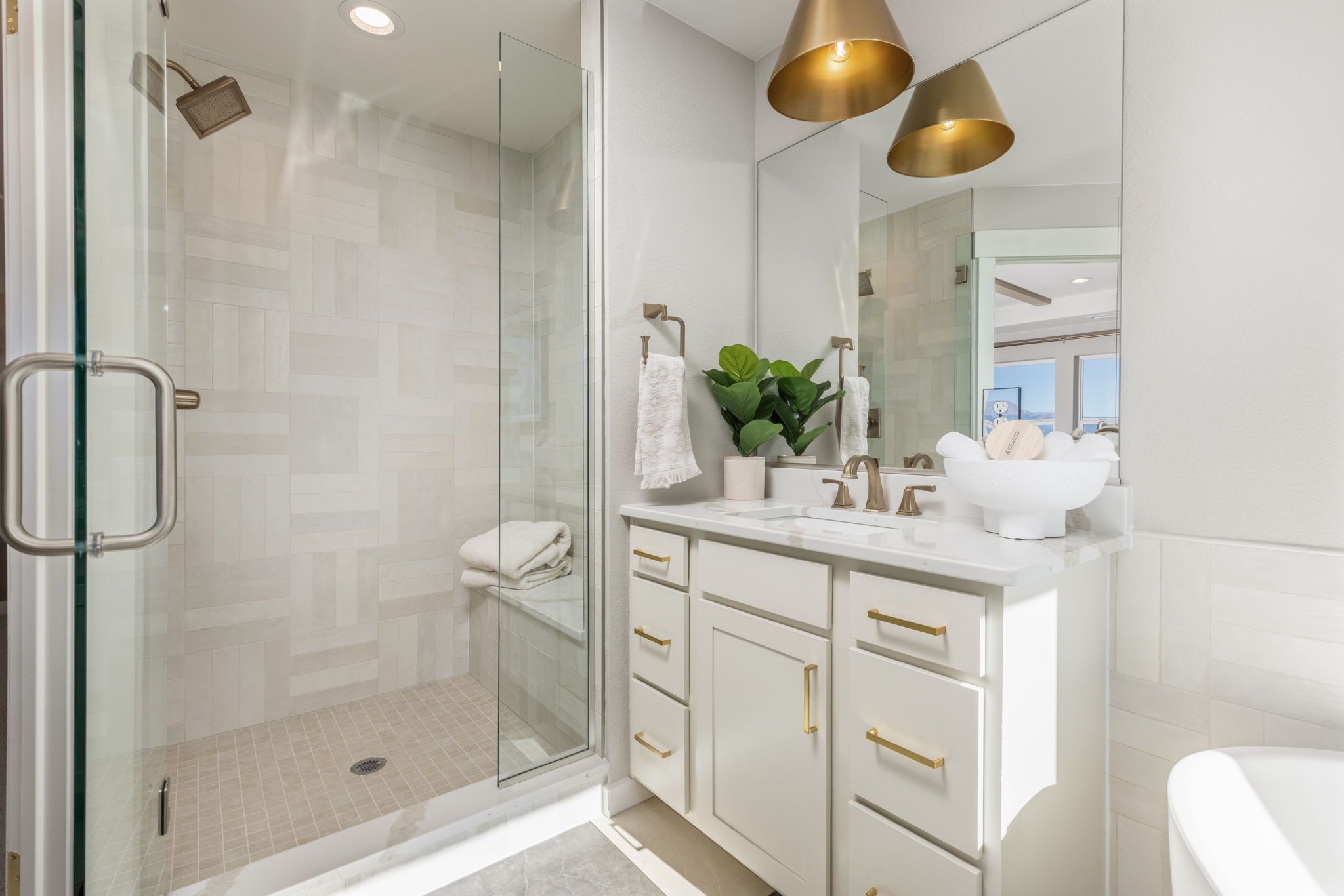 Plan C405 - Representative Photo - Main Bathroom