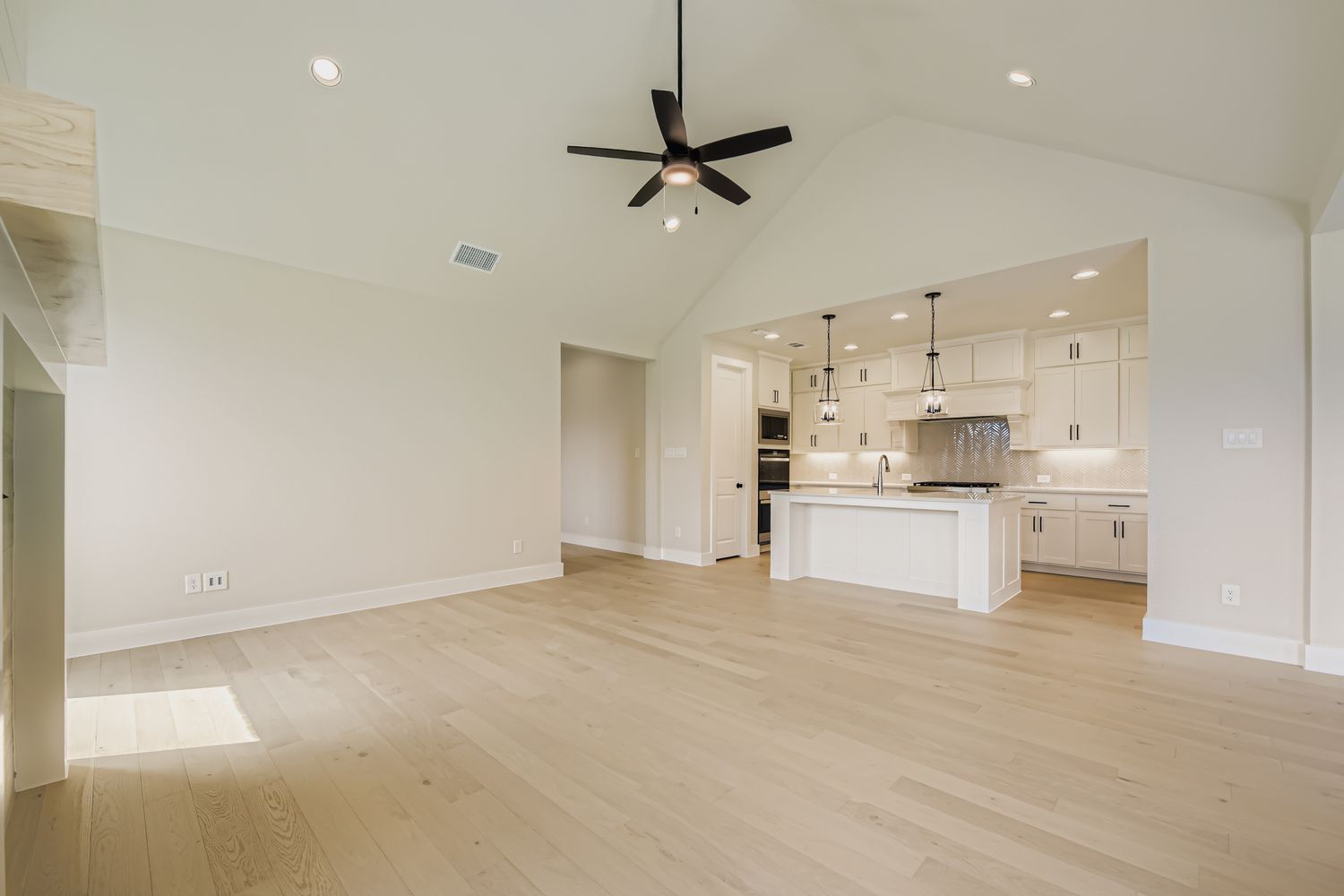 Representative photo of Plan 1523