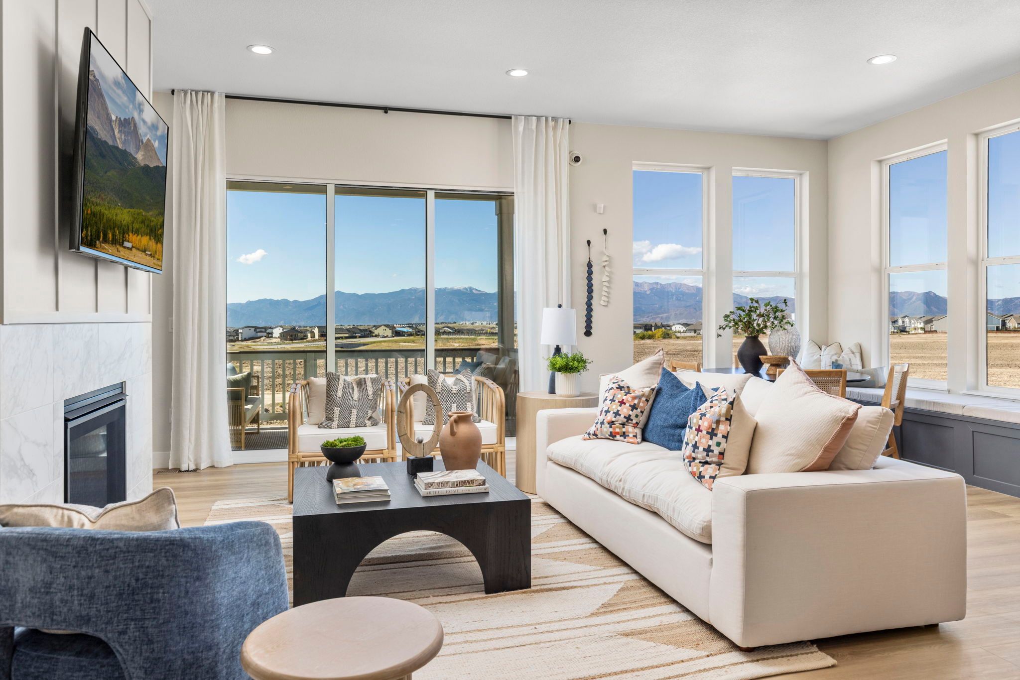 Plan C411 - American Legend Homes' Model in Sterling Ridge - Living Area