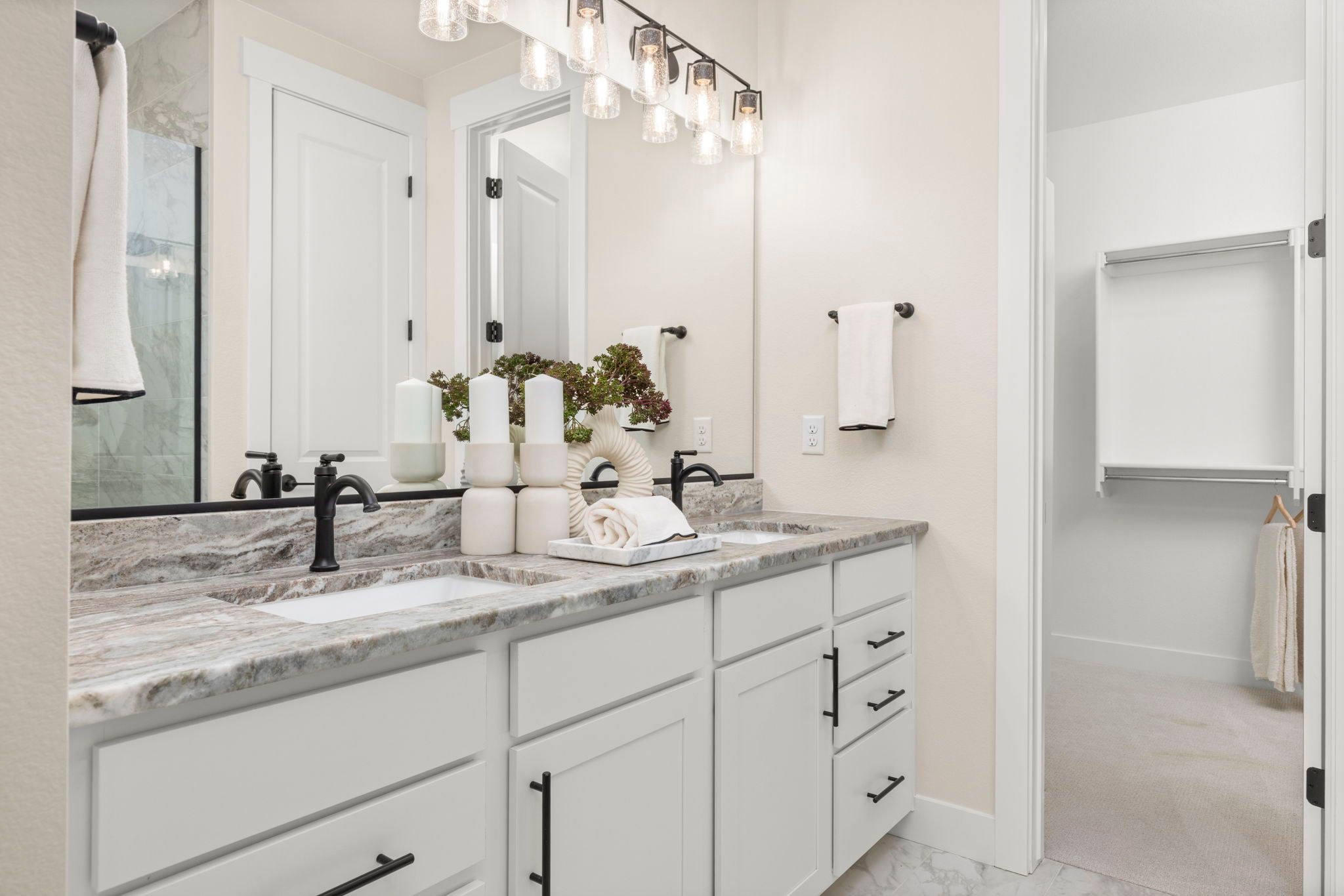 Plan C411 - American Legend Homes' Model in Sterling Ridge - Main Bathroom