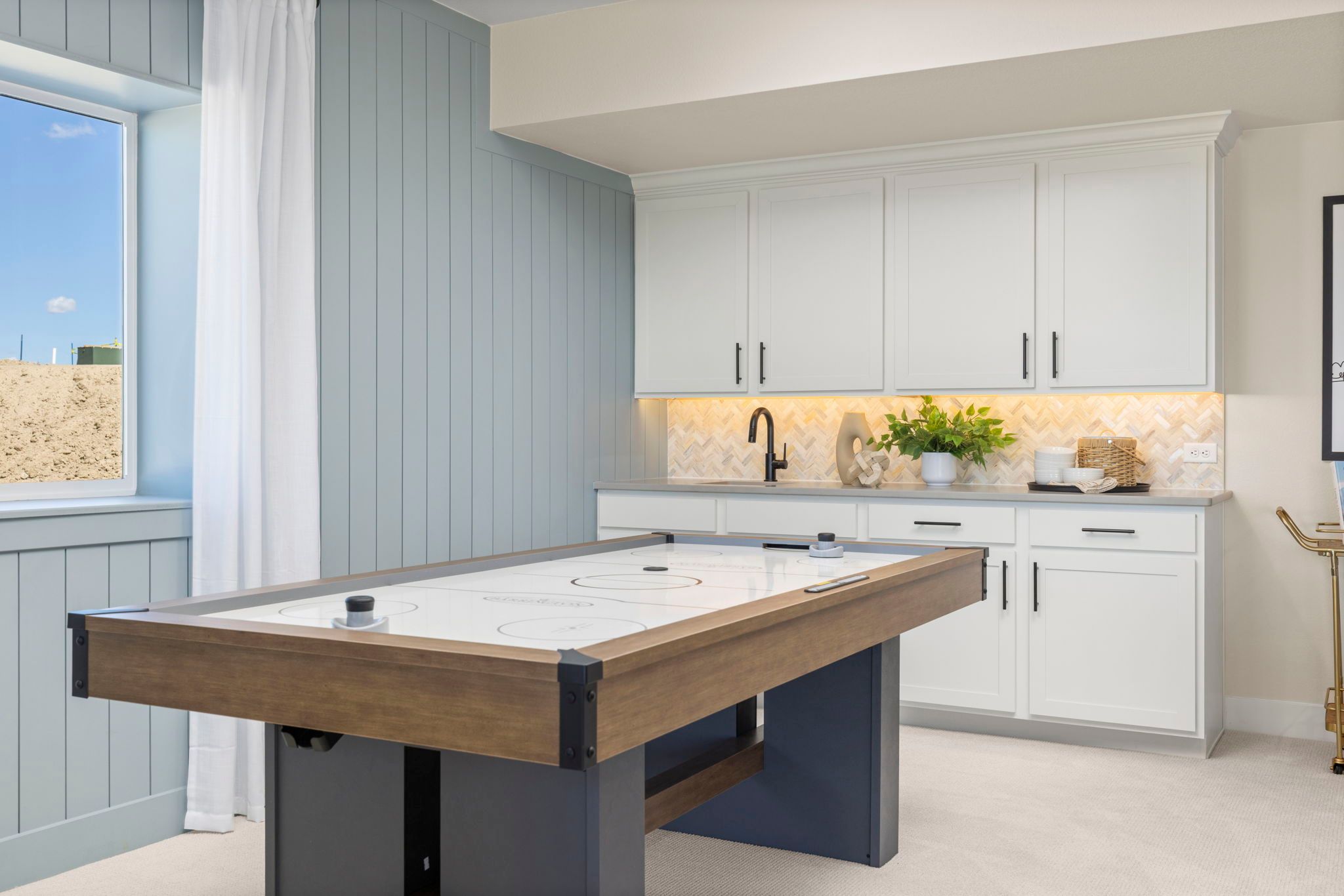 Plan C411 - American Legend Homes' Model in Sterling Ridge - Wet Bar in Rec Room