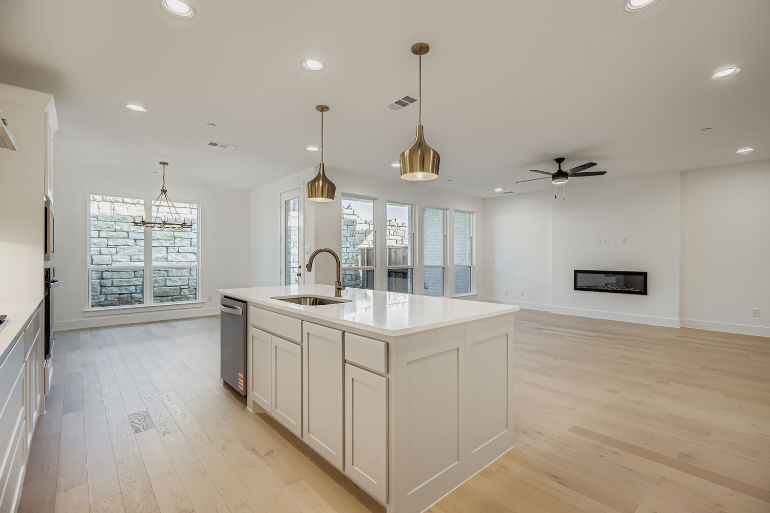 3121 Sir Judge Drive - Kitchen/Living Room/Dining Room