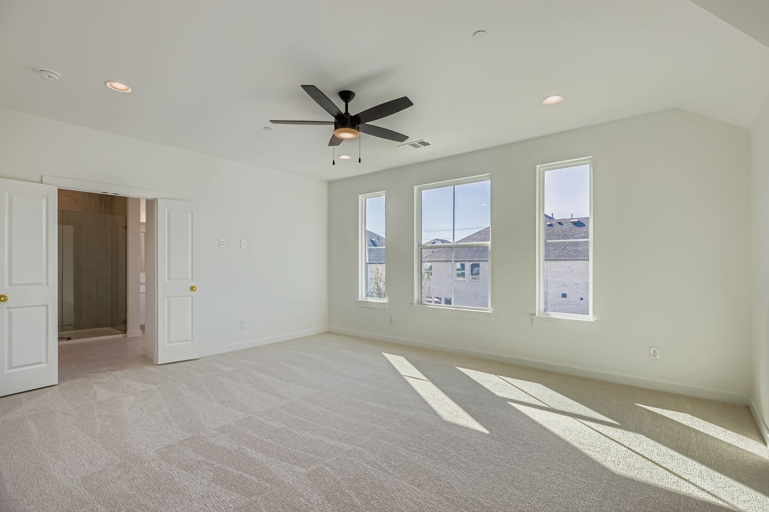 3121 Sir Judge Drive - Main Bedroom
