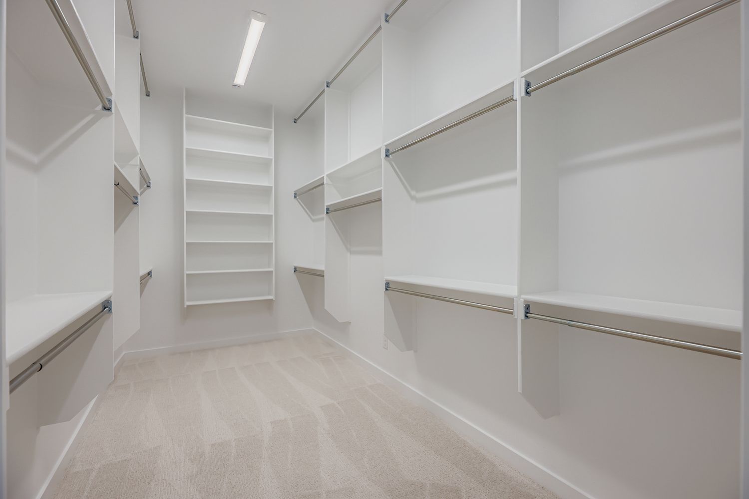 3121 Sir Judge Drive - Main Closet