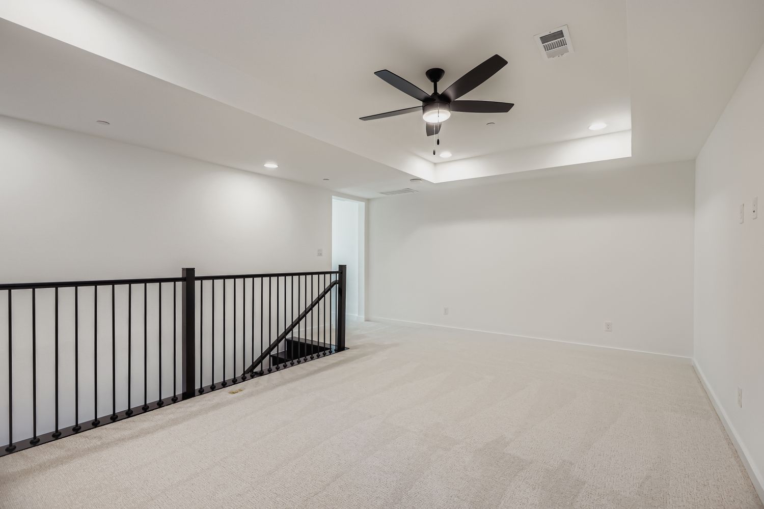 3121 Sir Judge Drive - Loft