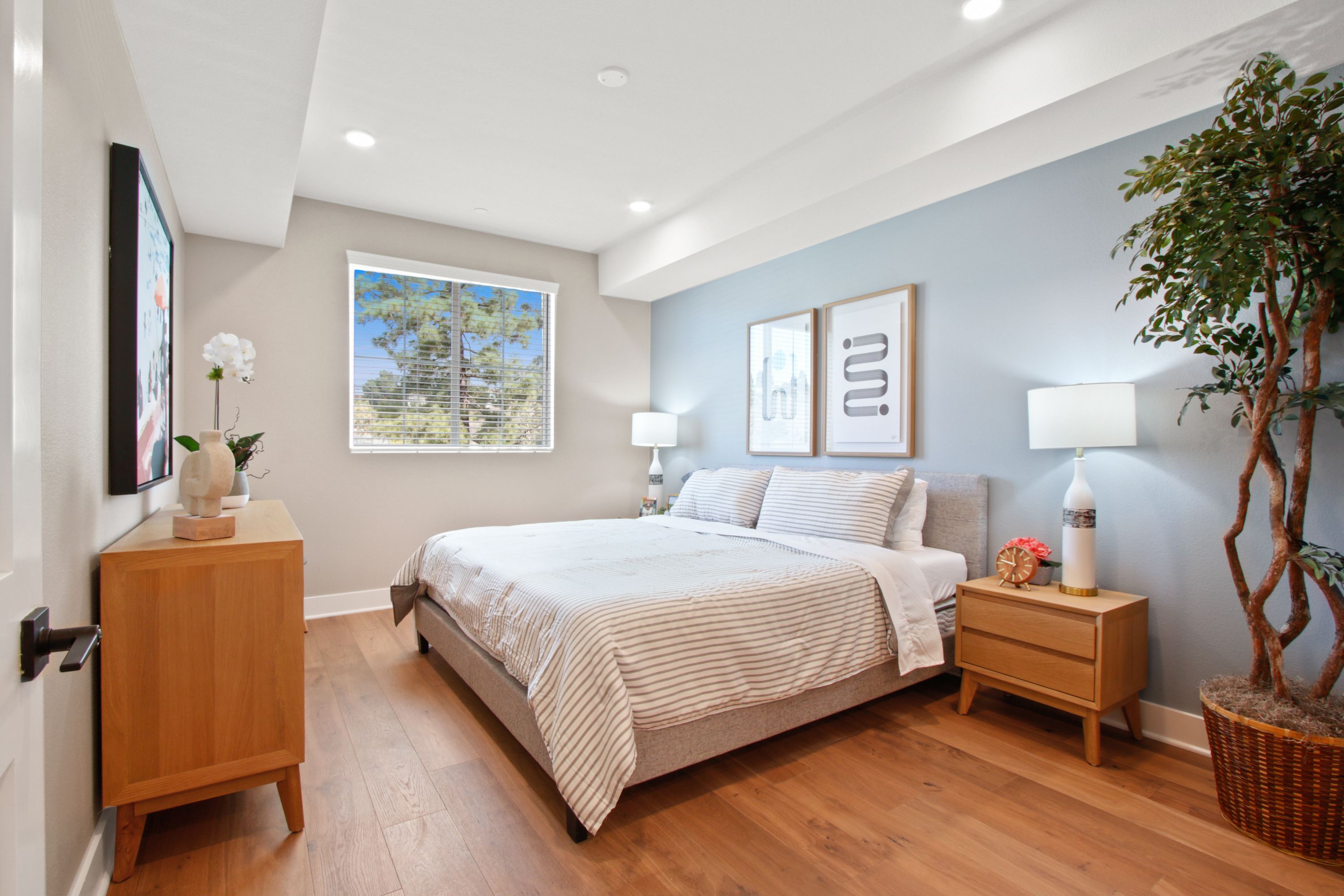 927 Deep Valley Dr. Rolling Hills Estates, CA 90274