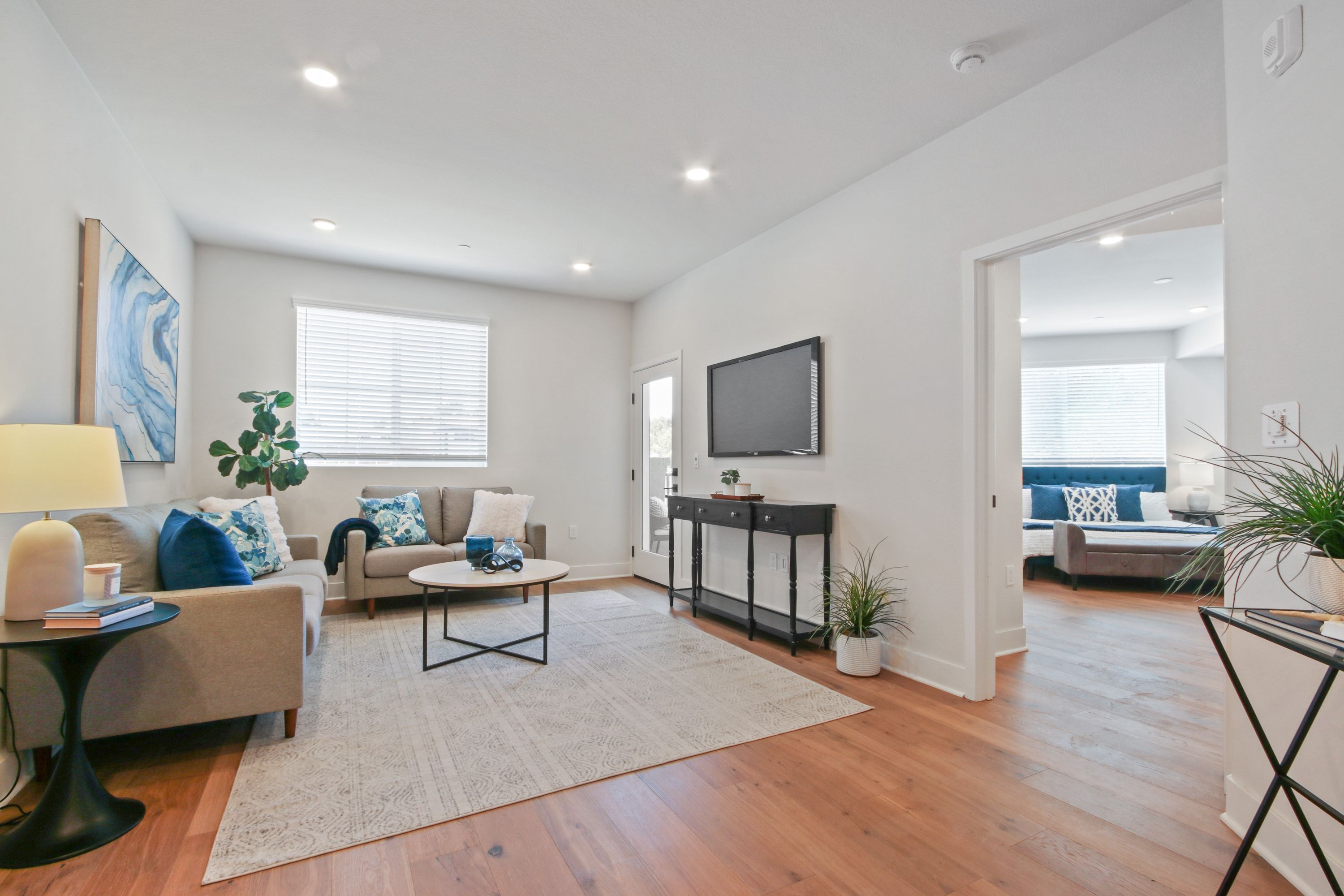 La Sevilla - Plan B Image