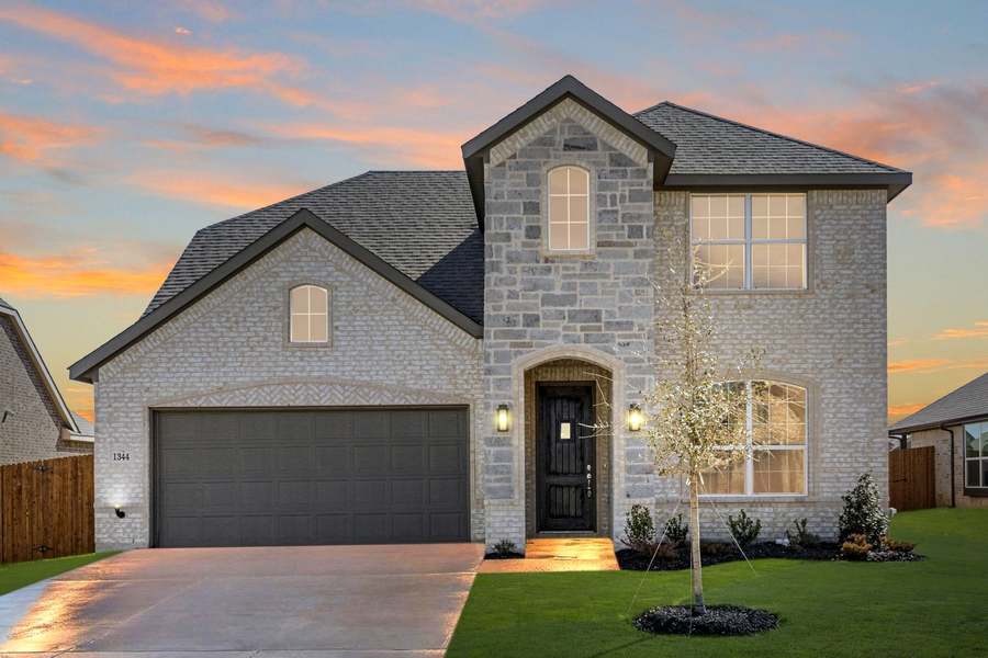Concept 2440 by Antares Homes in Fort Worth TX