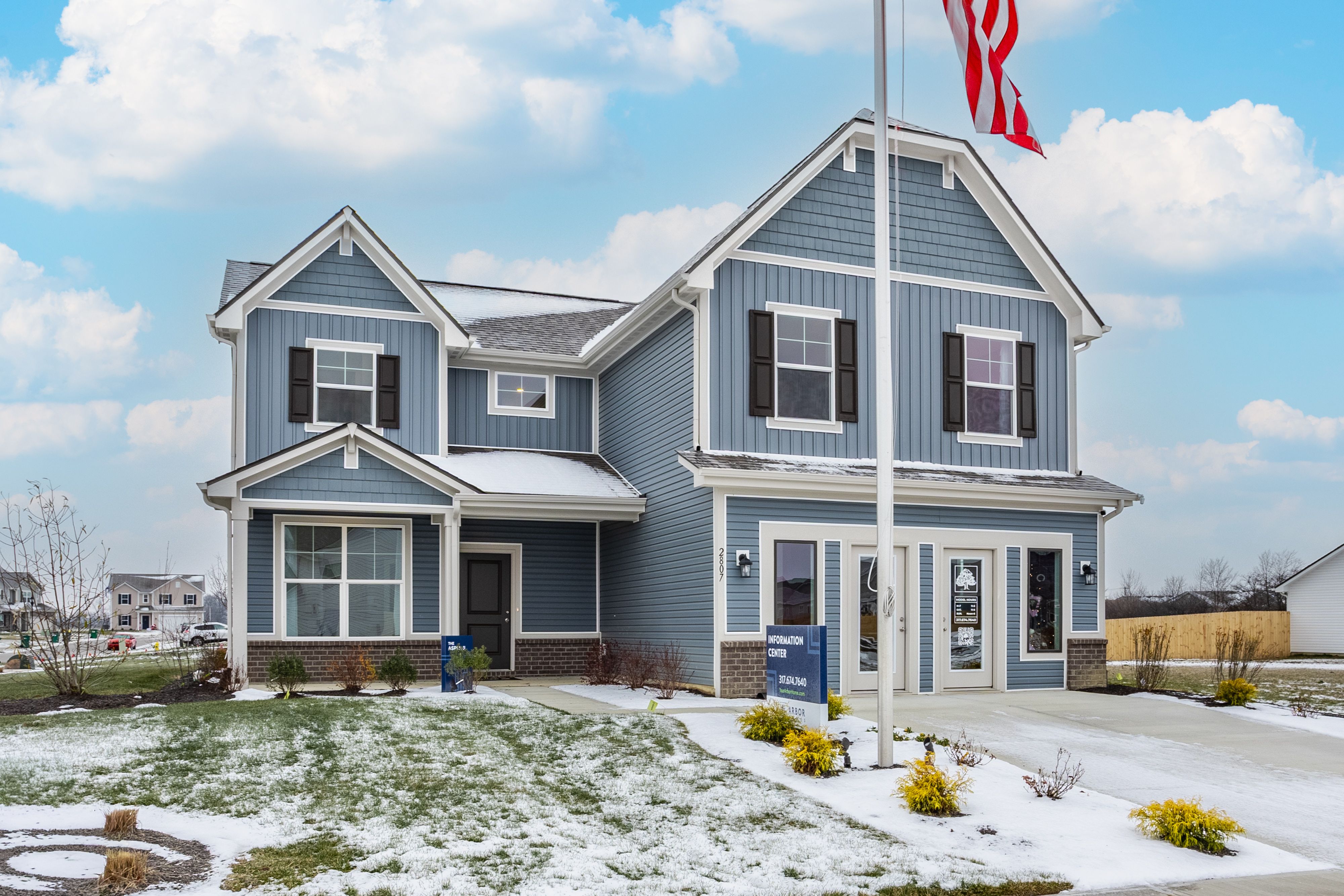 Woodfield Pointe por Arbor Homes en Indianapolis Indiana