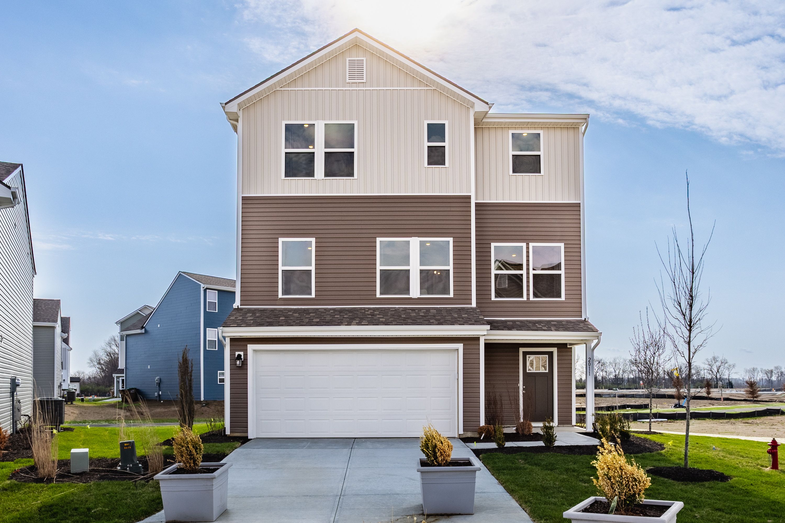 Gladstone - Midelton, Arrival Series: Indianapolis, Indiana - Arbor Homes