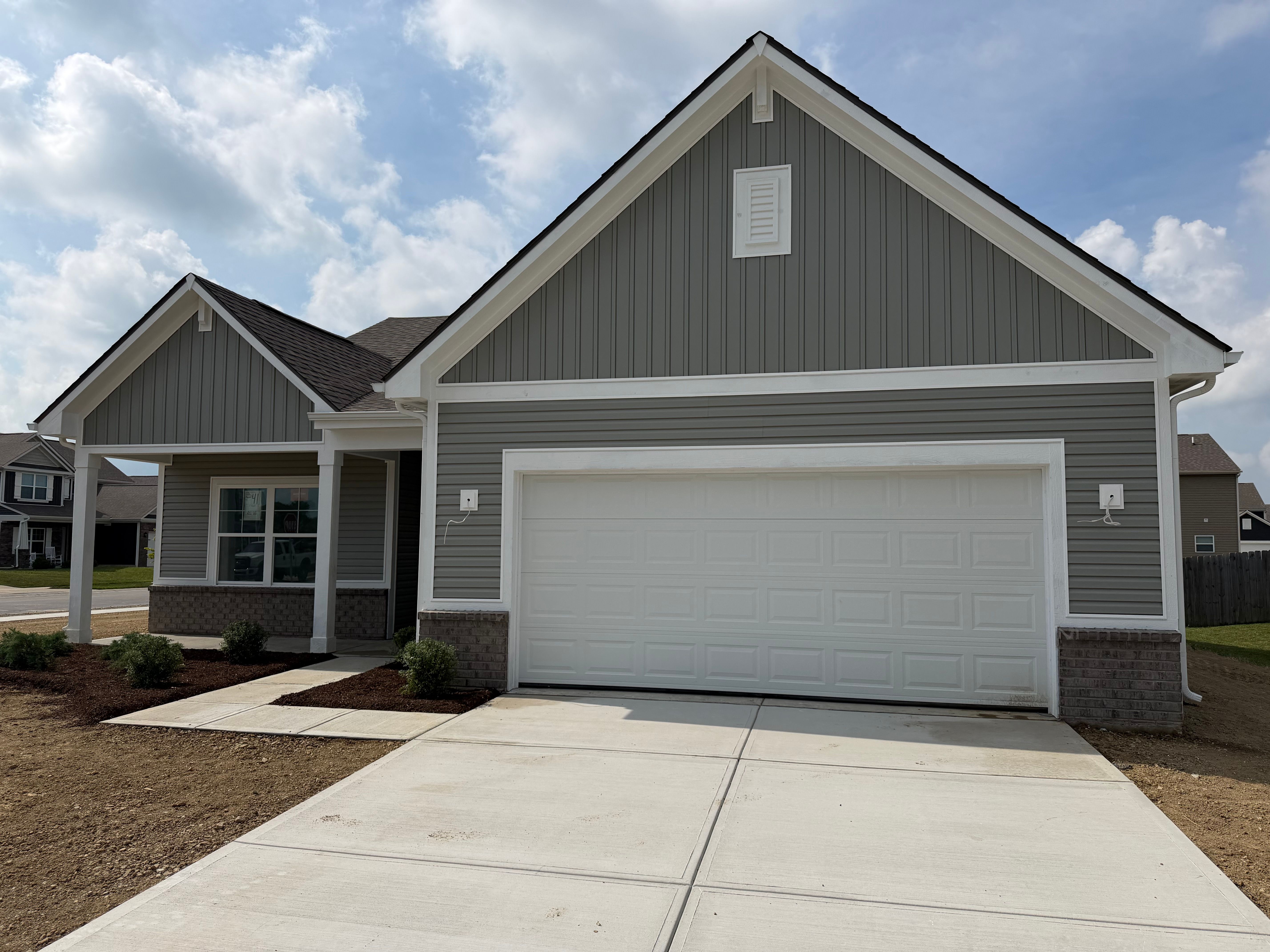6563 Mayapple Drive (Bradford)