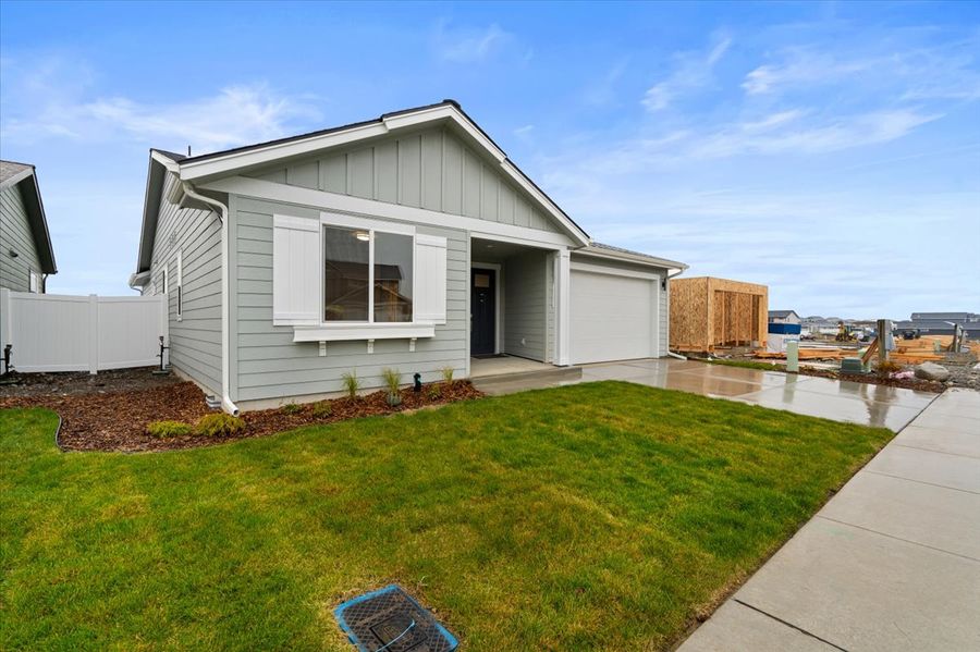 4877 E Dorado Ave (Bitterroot - Craftsman)