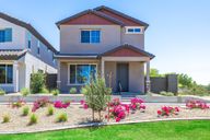 Parkside Villas por AW Residental en Phoenix-Mesa Arizona