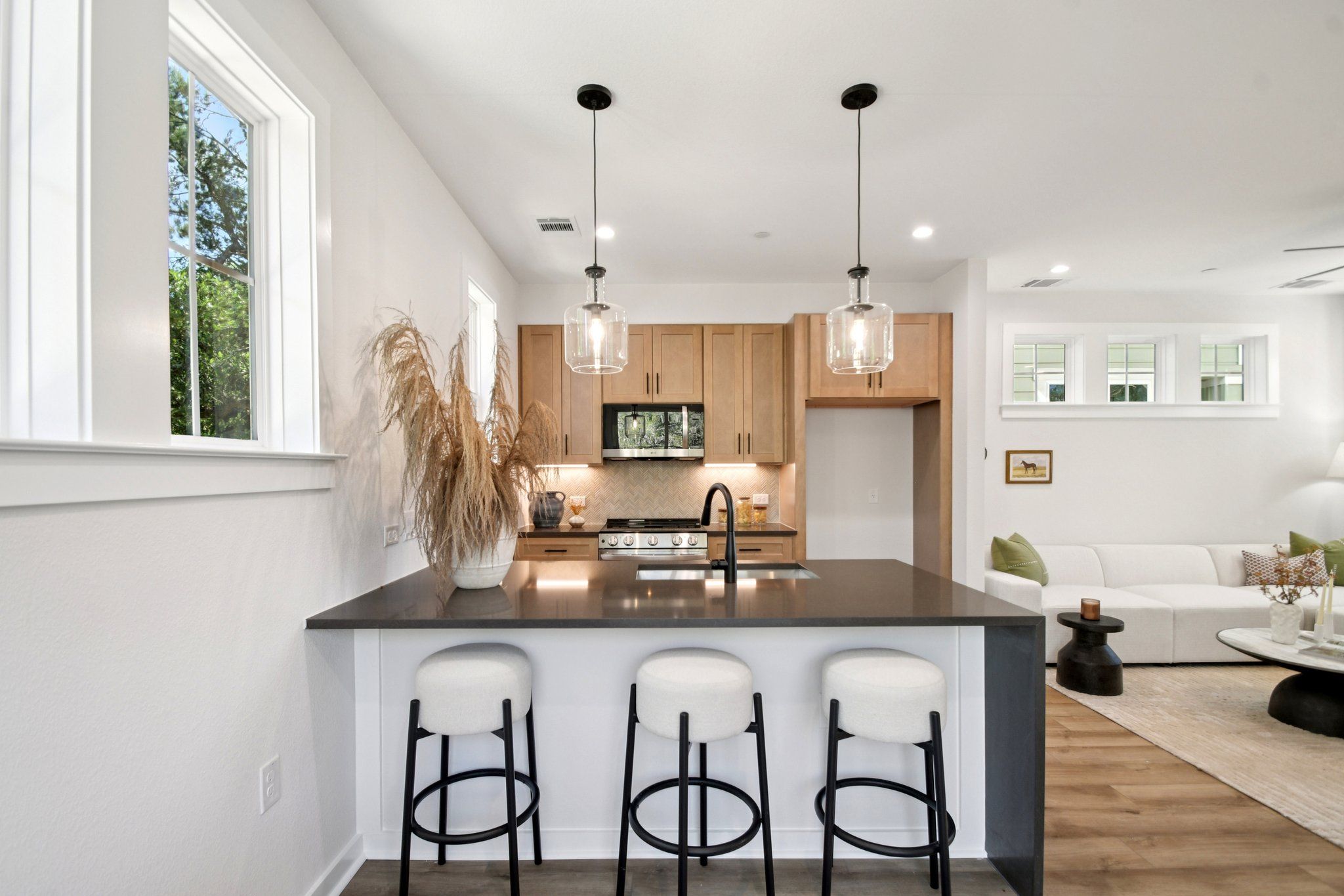 Well appointed kitchen and dining
