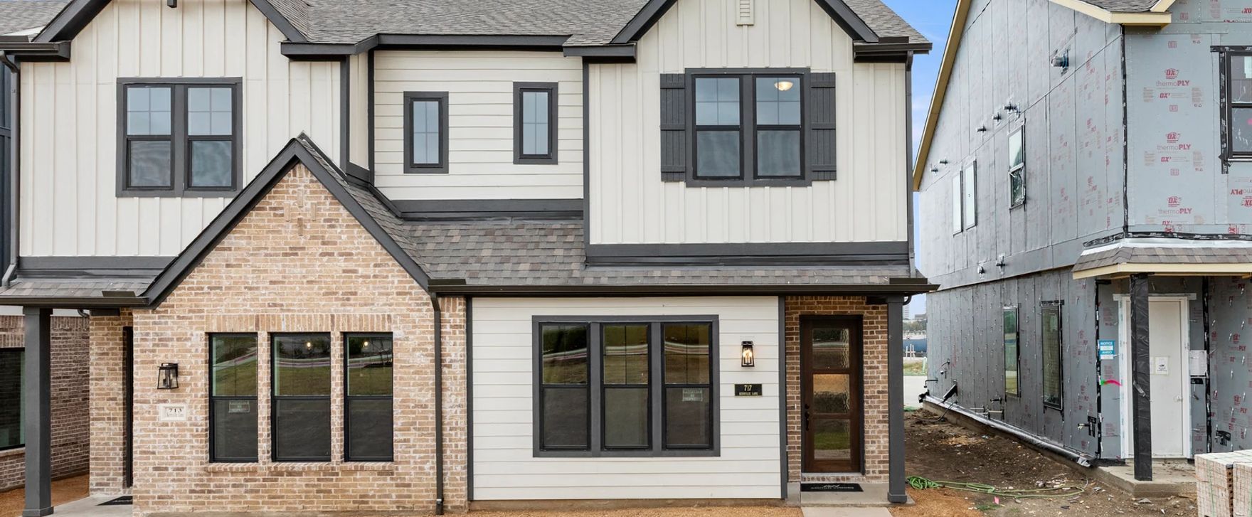 Matthews - Collin Creek: Plano, Texas - Ashton Woods