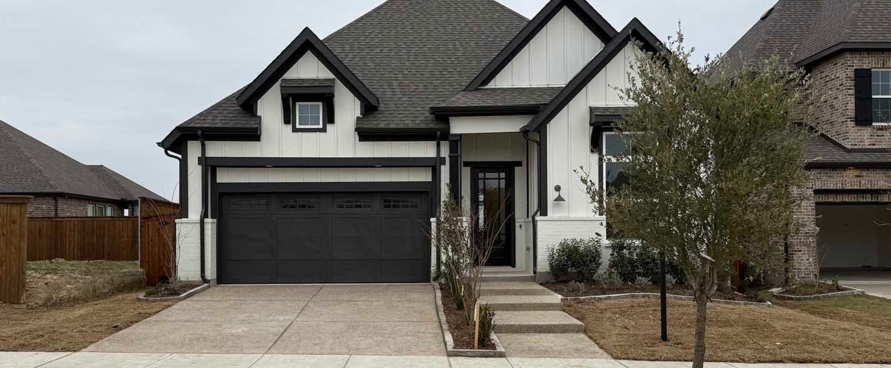 1009 Golden Galaxy Way (Hawkins)