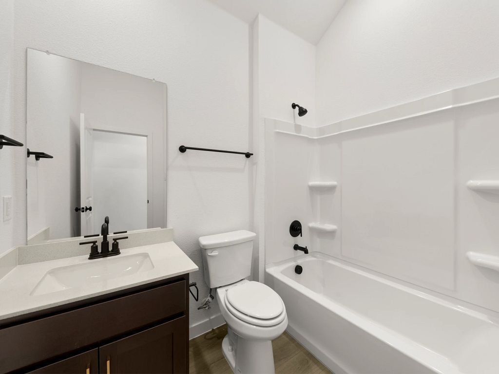 Wildflower Ranch - Kendall Interior Image 4
