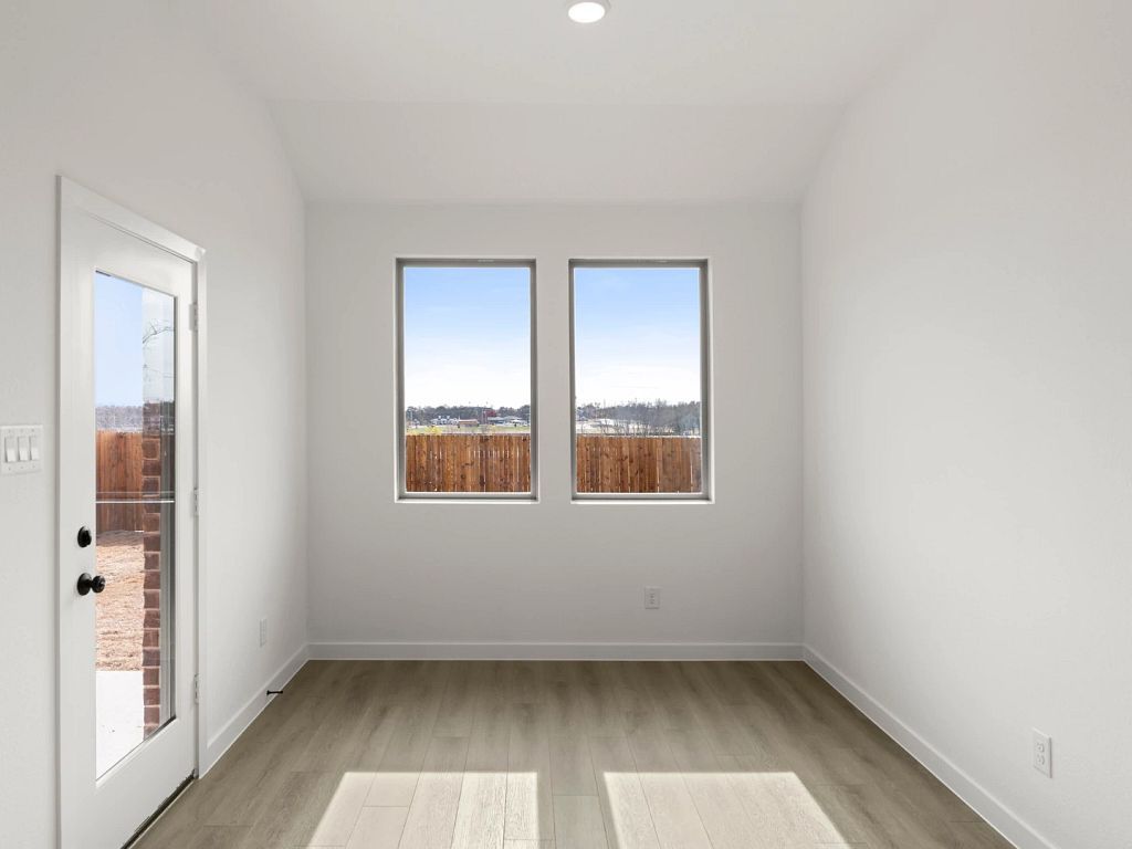 Meadow Park - Kendall Interior Image 16