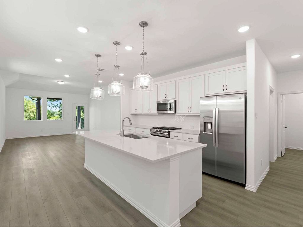 Century Farms - Blanton Interior Image 5