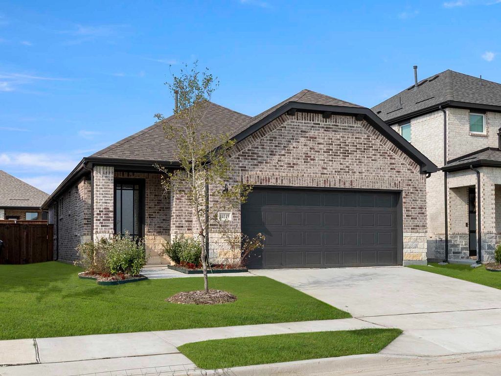 Creekview Fossil Ridge - Heath Interior Image 1