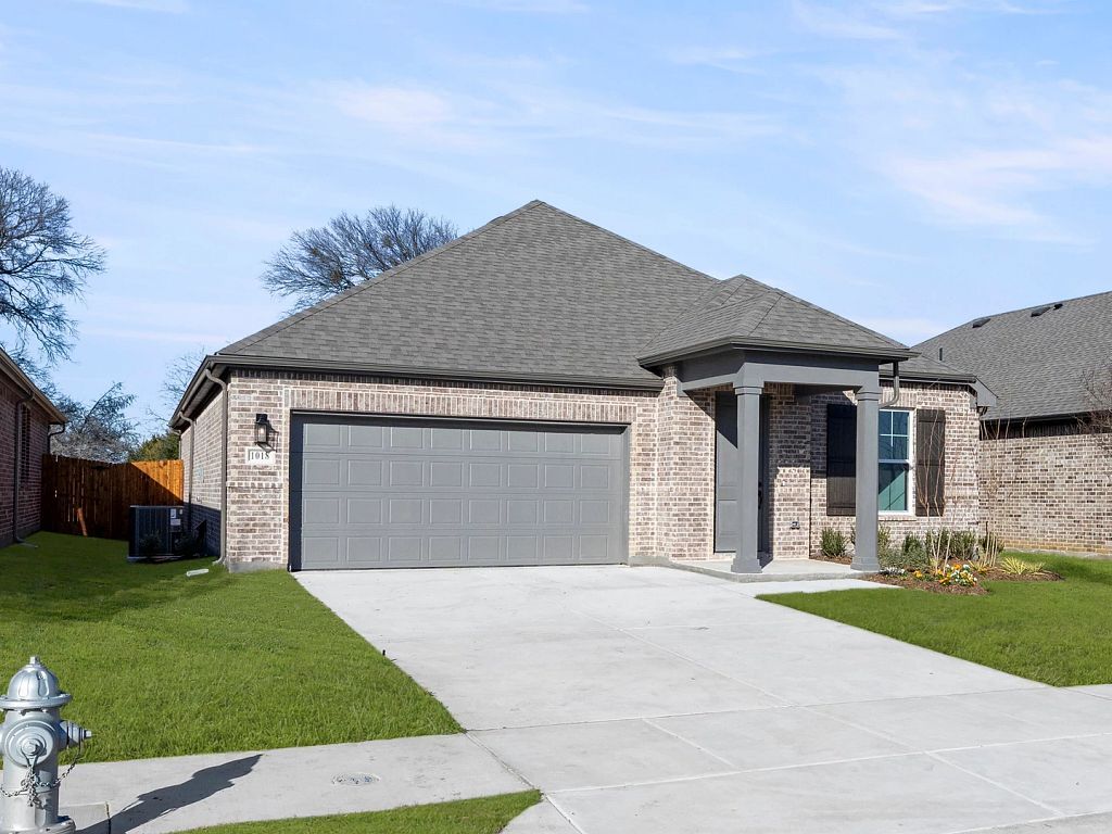 Meadow Park - Bridgeport Interior Image 1