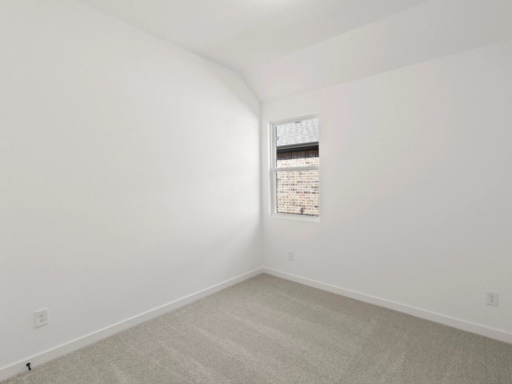 Meadow Park - Bridgeport Interior Image 5