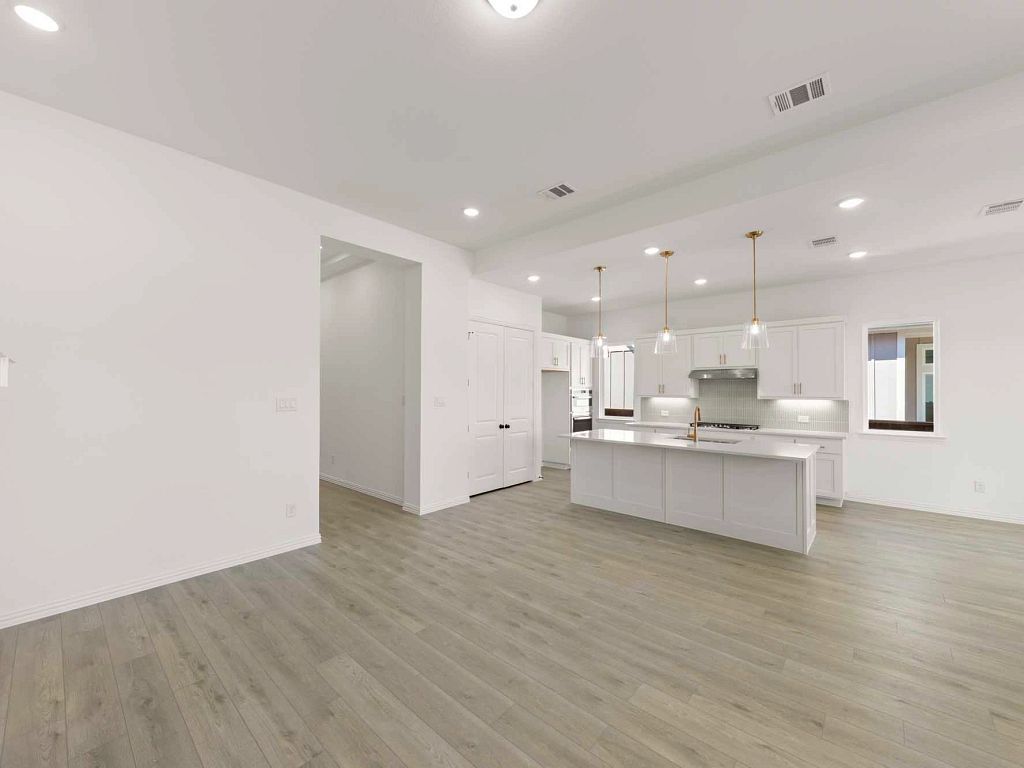 Furst Ranch - Marshall Interior Image 8