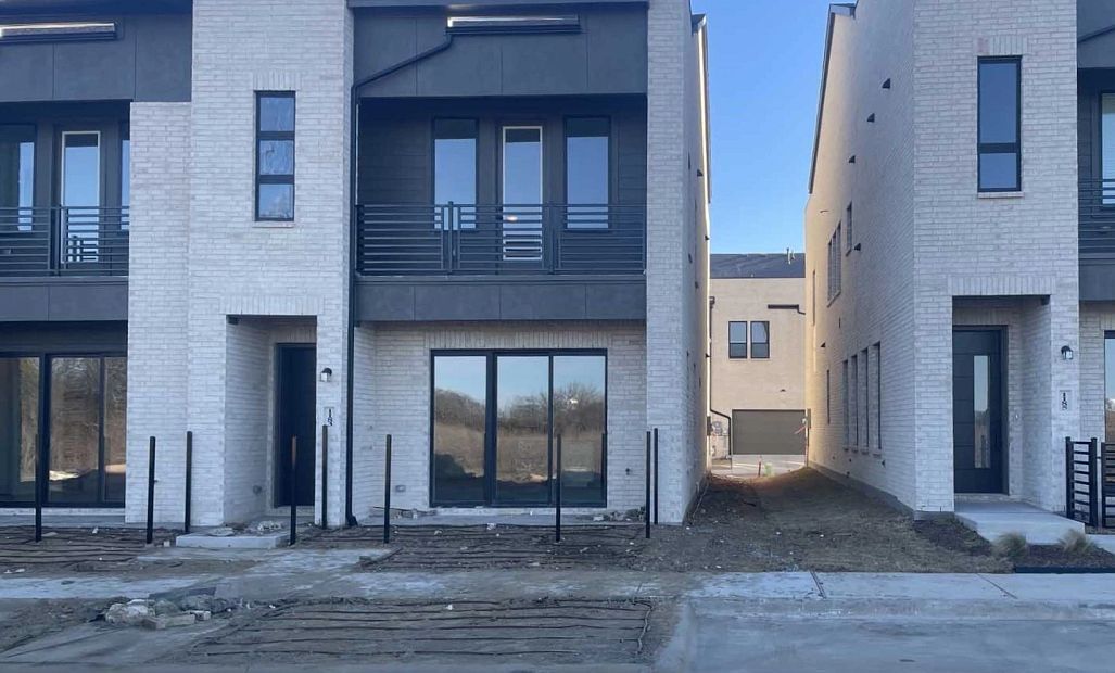 1183 Doris May Drive (Roberts)