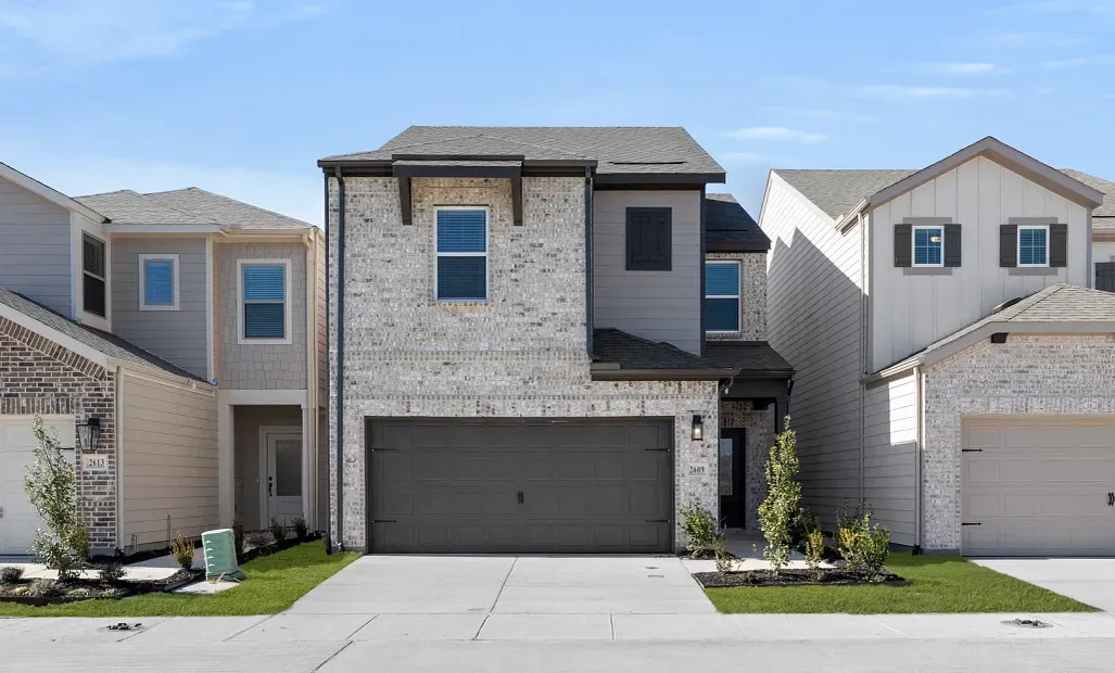 Sonoma - Sereno Oaks at Buckner Terrace: Dallas, Texas - Ashton Woods