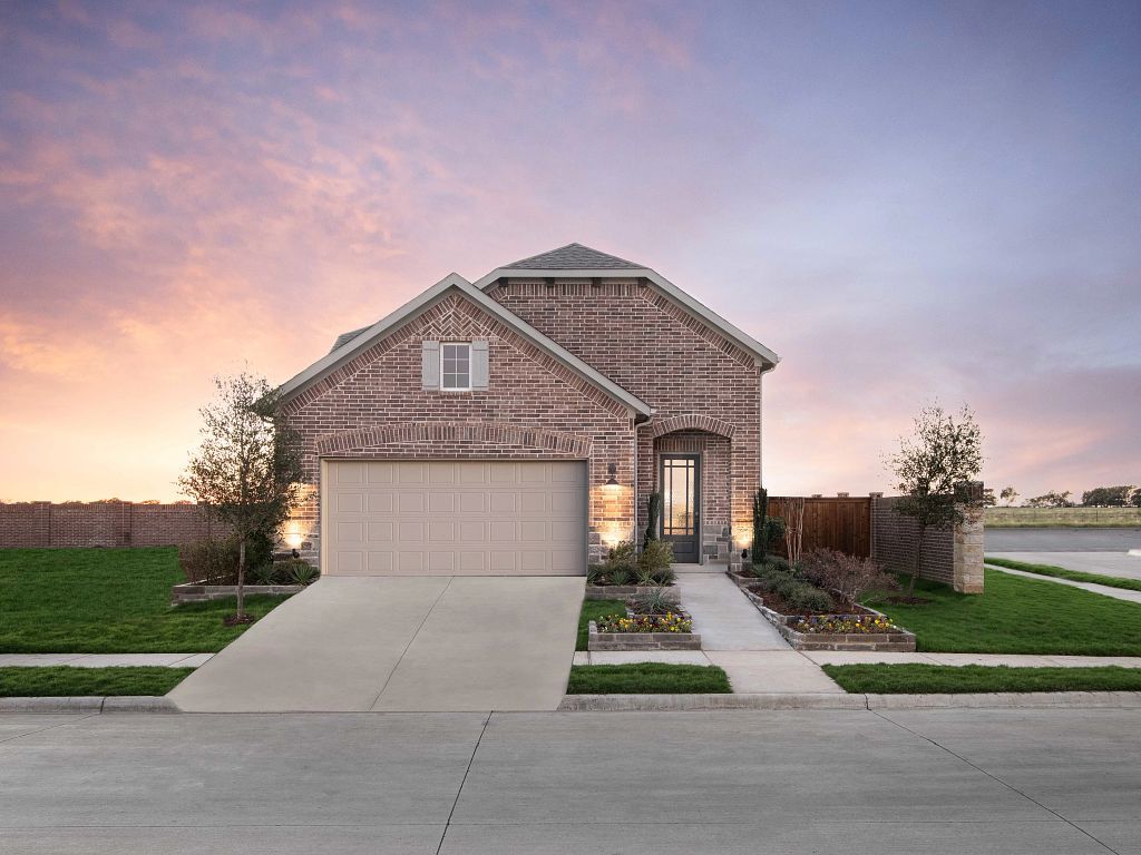 Creekview Fossil Ridge - McKellar Interior Image 1