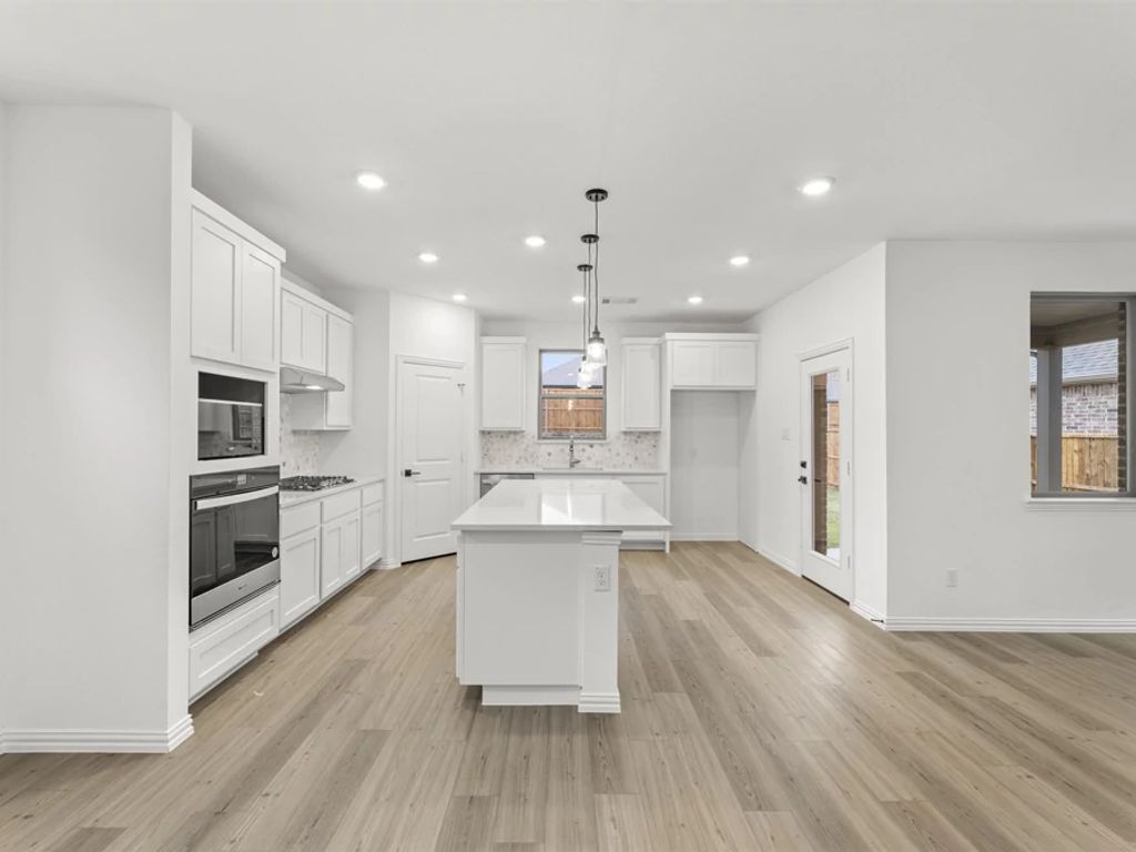 Creekview Fossil Ridge - Kaufman Interior Image 9