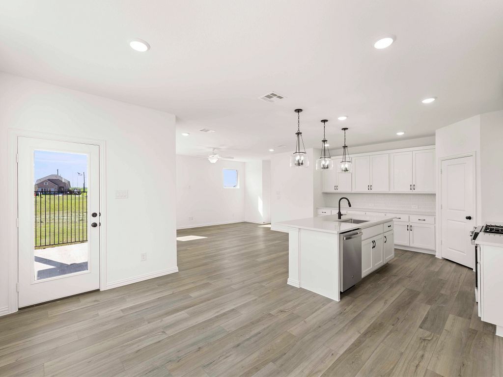 Creekview Fossil Ridge - Willett Interior Image 11